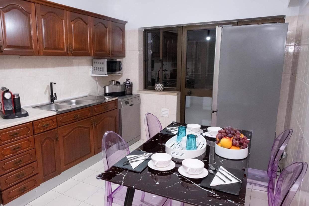 Central Apartment In Pombal بومبال المظهر الخارجي الصورة